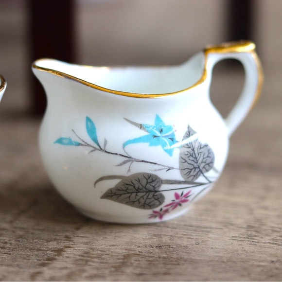 HM Sutherland Vintage Bone China mini cream and sugar set England - Picture 2 of 7